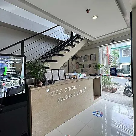 The Circuit Manor Hotel Near Ayala Malls Circuit